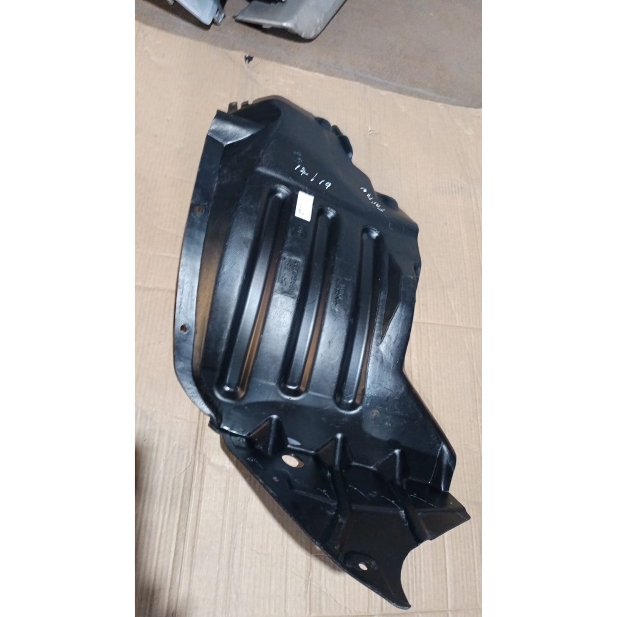 Parabarro Dianteiro Direito L200 Triton 2017-2023