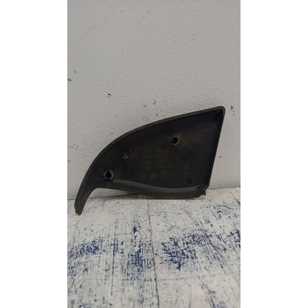 Acabamento Interno Retrovisor esquerdo Citroen C3 - Imagem 2
