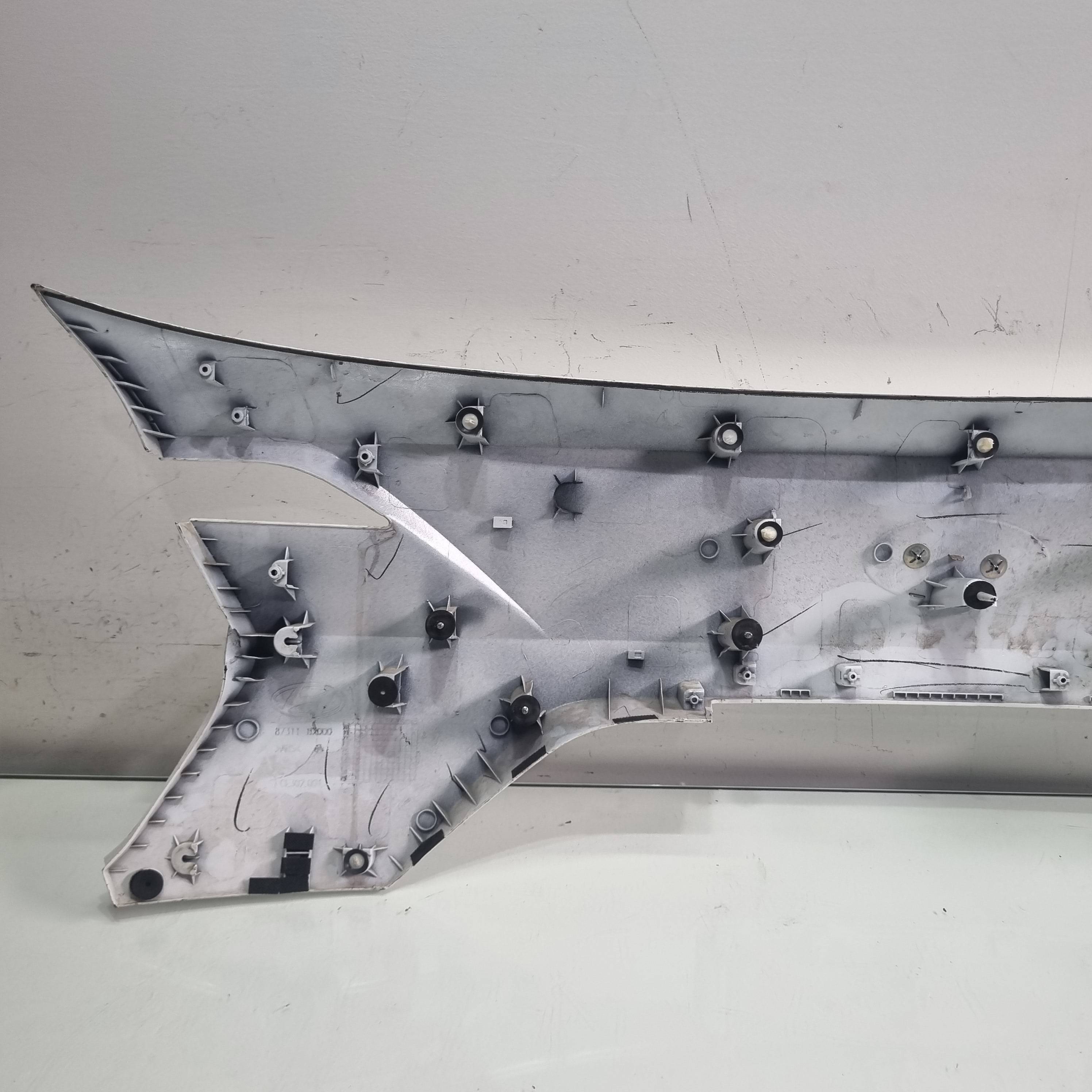 Moldura Tampa Traseira Hyundai Creta 2022-2024 - Imagem 6