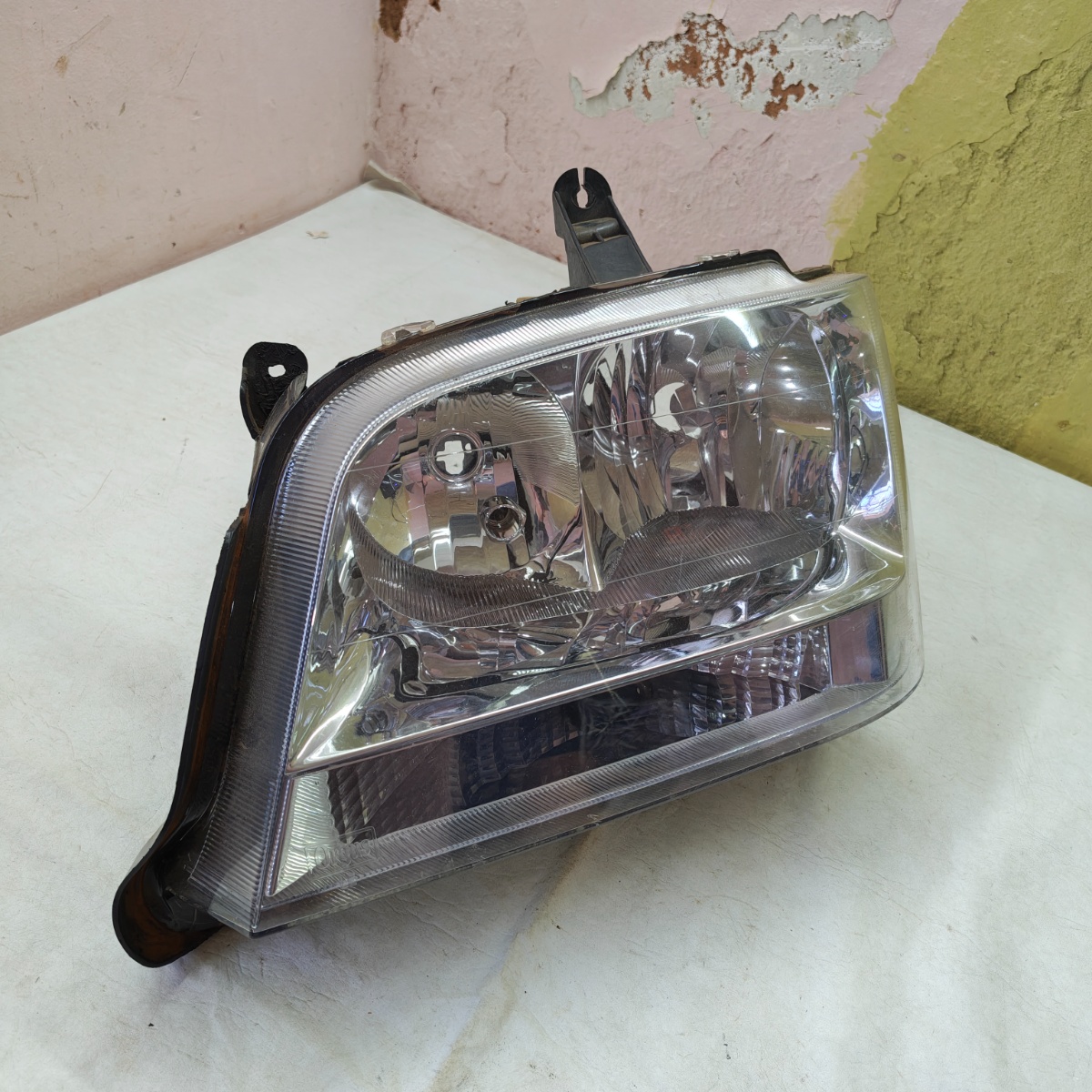 Farol S10 Pitbull Lado Esquerdo 2001 A 2011  Orgus Esquerdo/motorista - Imagem 2