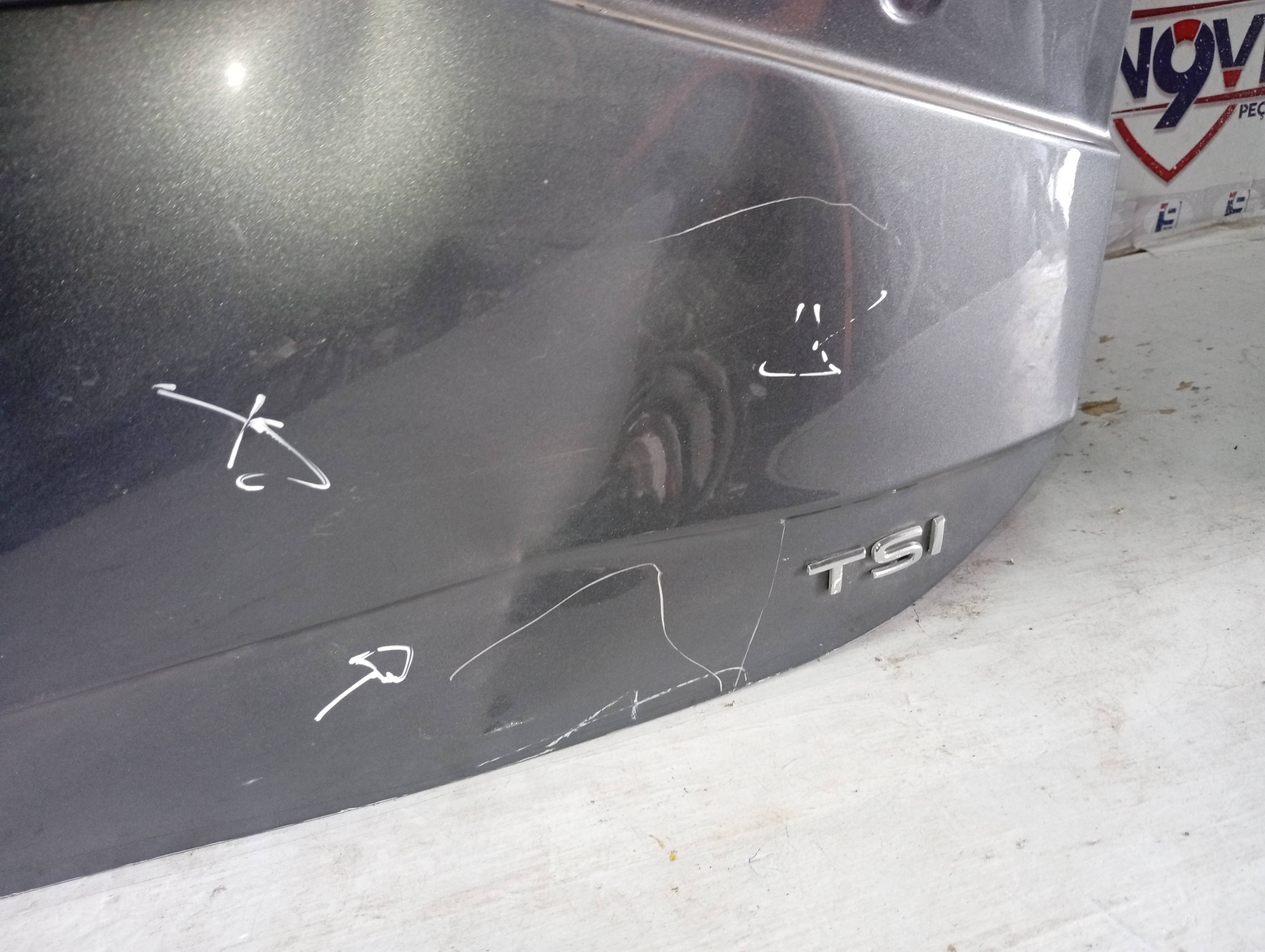 Tampa do Porta Malas Volkswagen Virtus - Imagem 5