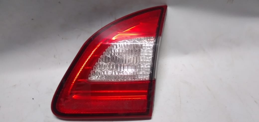 LANTERNA TRASEIRA NEW FIESTA SEDAN 2015 TAMPA LD USADA @