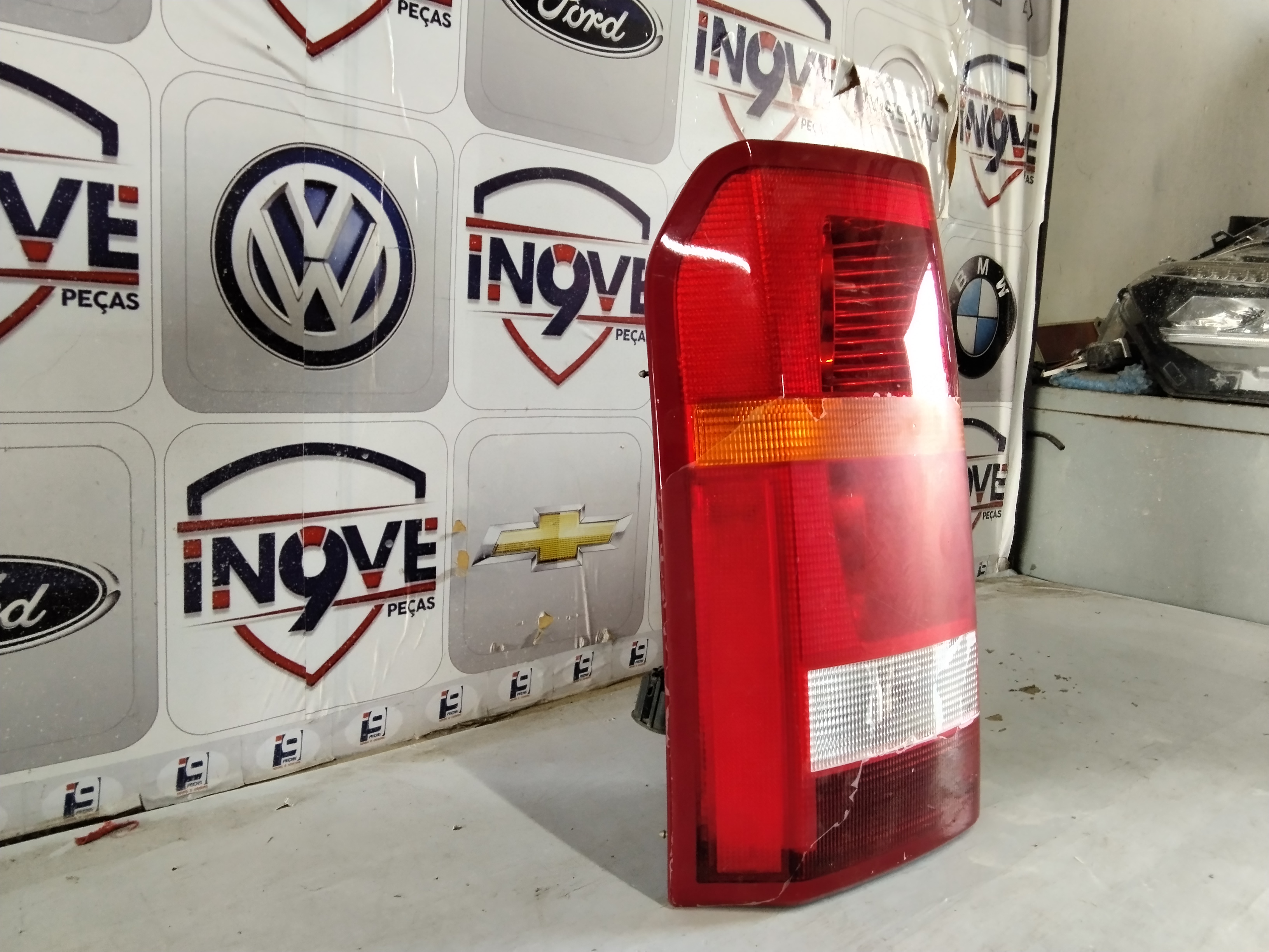 Lanterna traseira esquerda land Rover Discovery 2008/2009