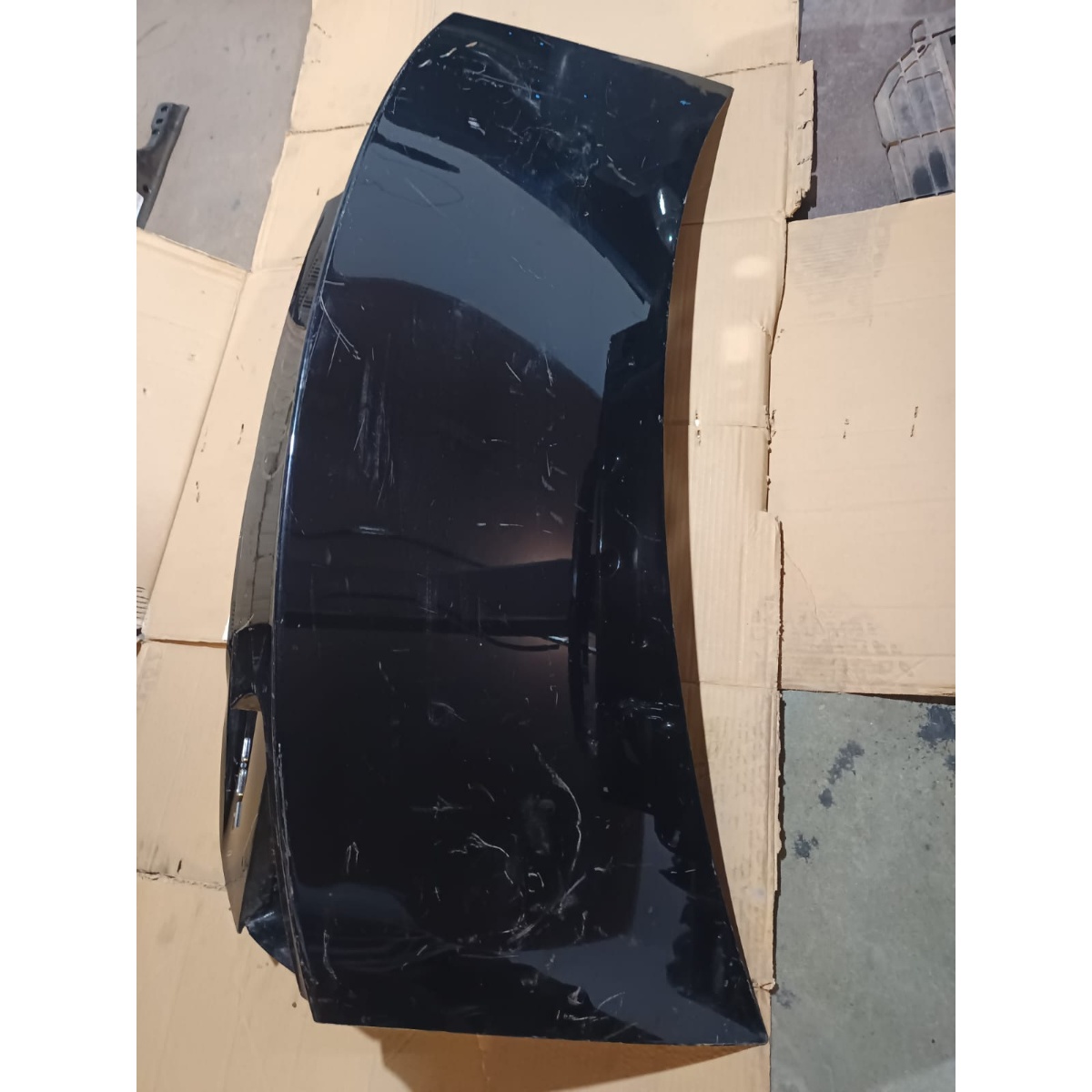 Tampa Traseira Audi A4 Sedan 2016 Preto - Imagem 3