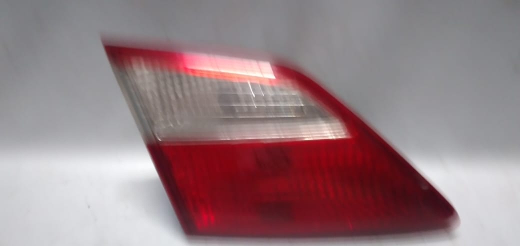 LANTERNA TRASEIRA HB20 SEDAN 2012 / 2018 TAMPA LE USADA @