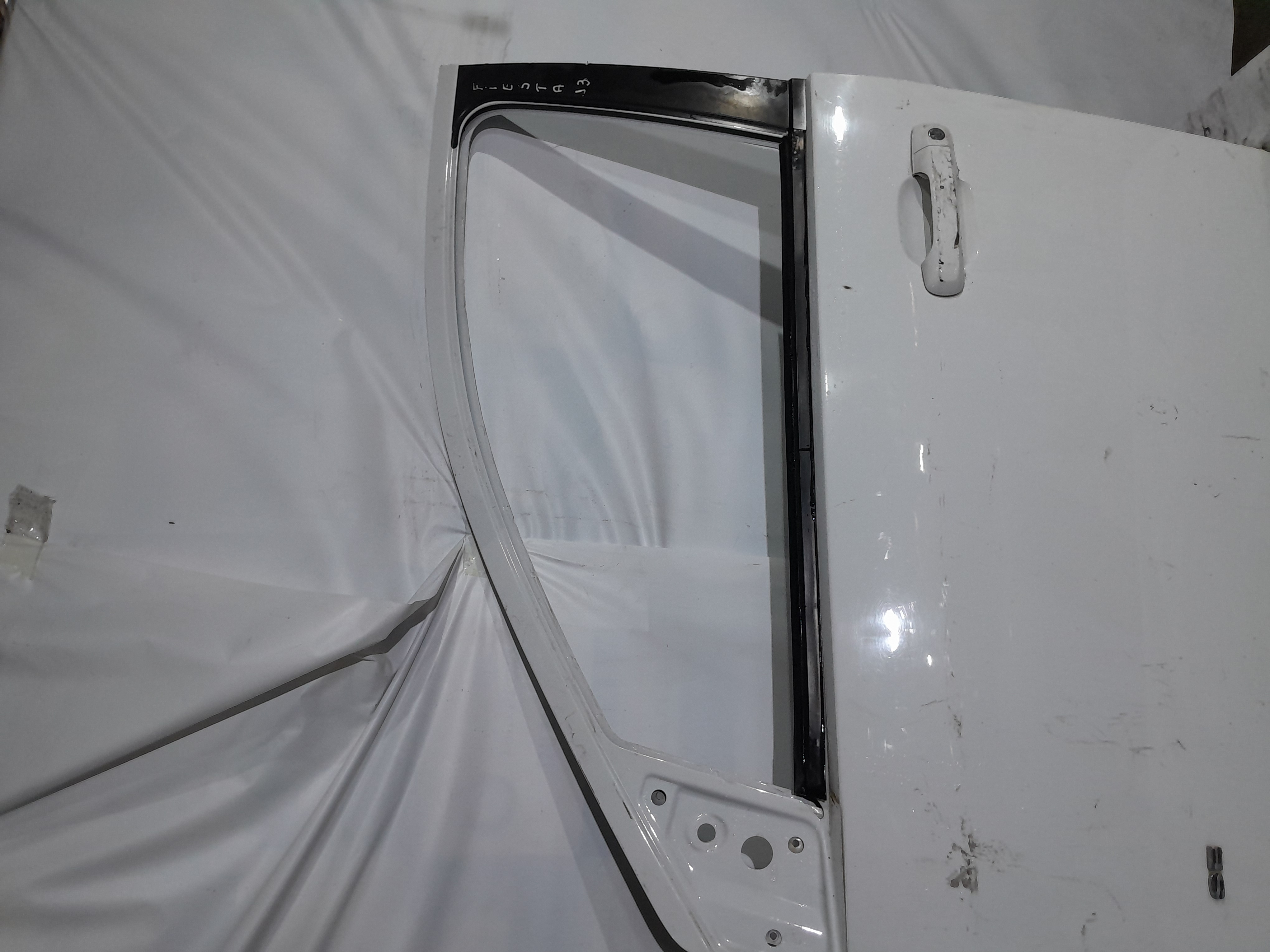 PORTA DIANTEIRA LE FORD FIESTA 2003/2014 (BRANCA)