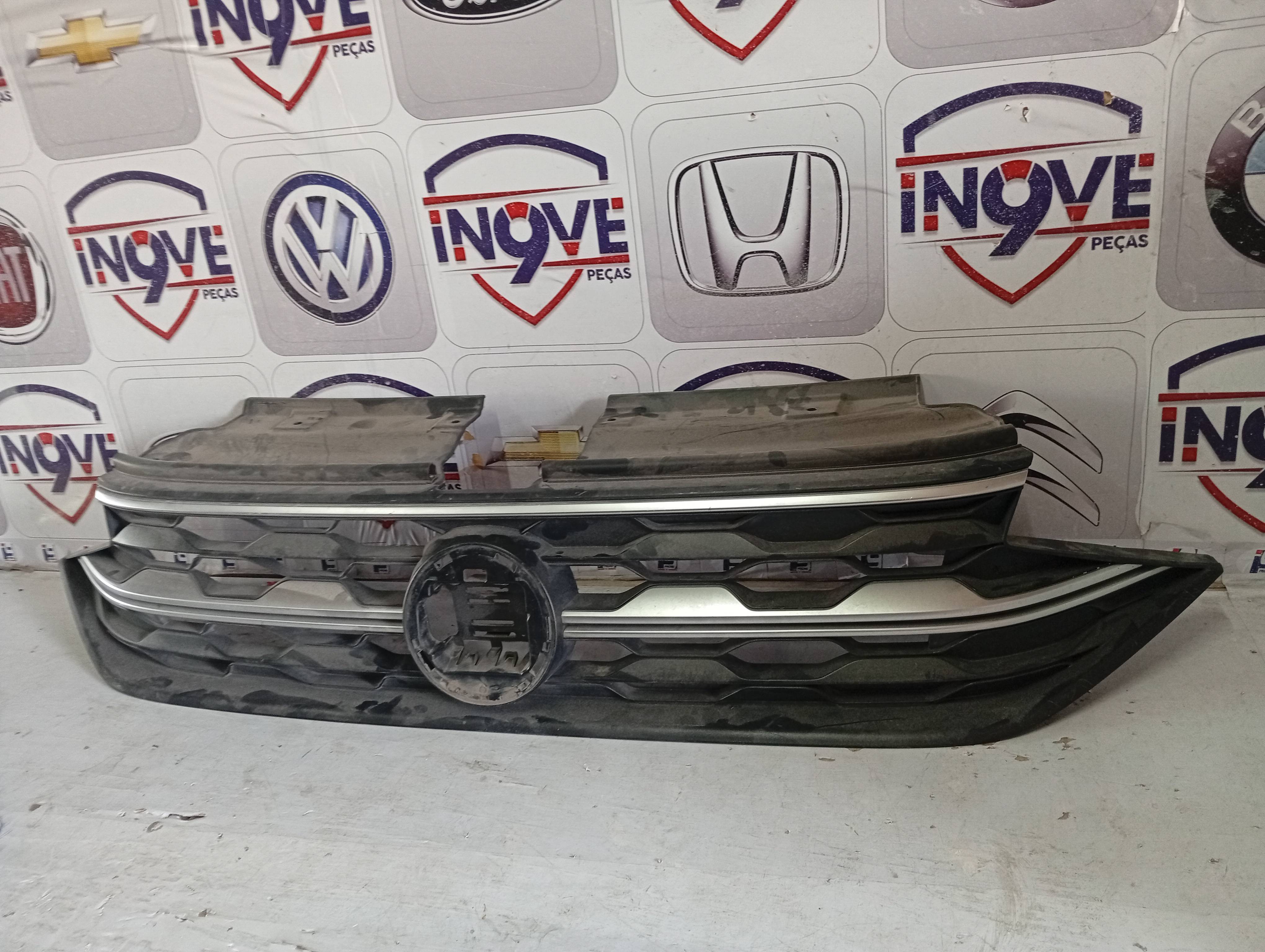 Grade Dianteira Volkswagen Nivus 2022 com Friso Prata - Imagem 3
