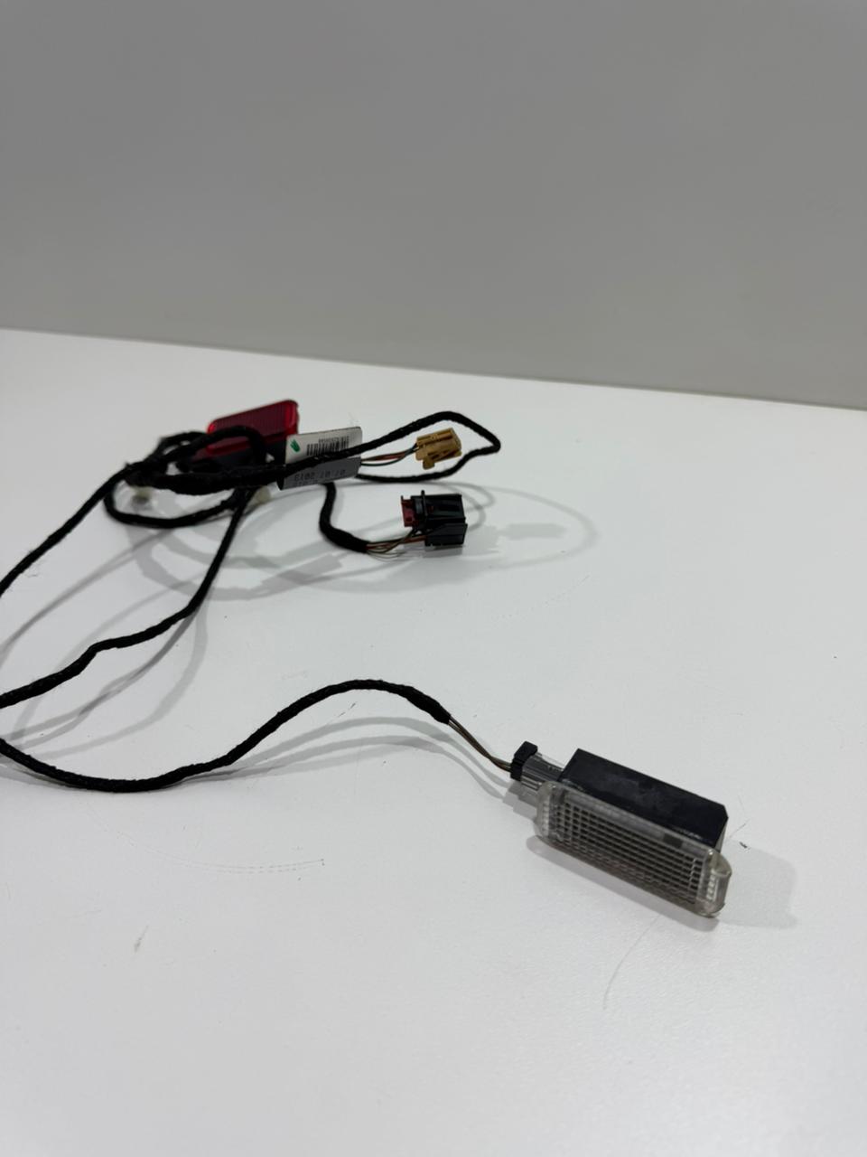 Chicote Led Porta Traseiro Direito Audi A3 S3 2014 2015 2016 - Imagem 2
