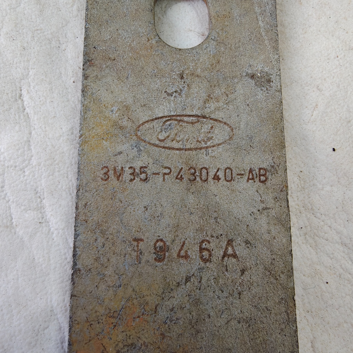 Dobradiça Tampa Traseira Ford Courier 1997 A 2013 - Imagem 7