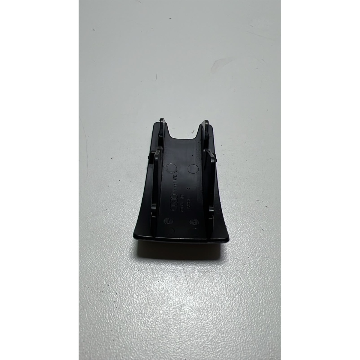 Acabamento Assento Banco Traseiro A4 2017 A 2019 8w0887187 Preto - Imagem 2