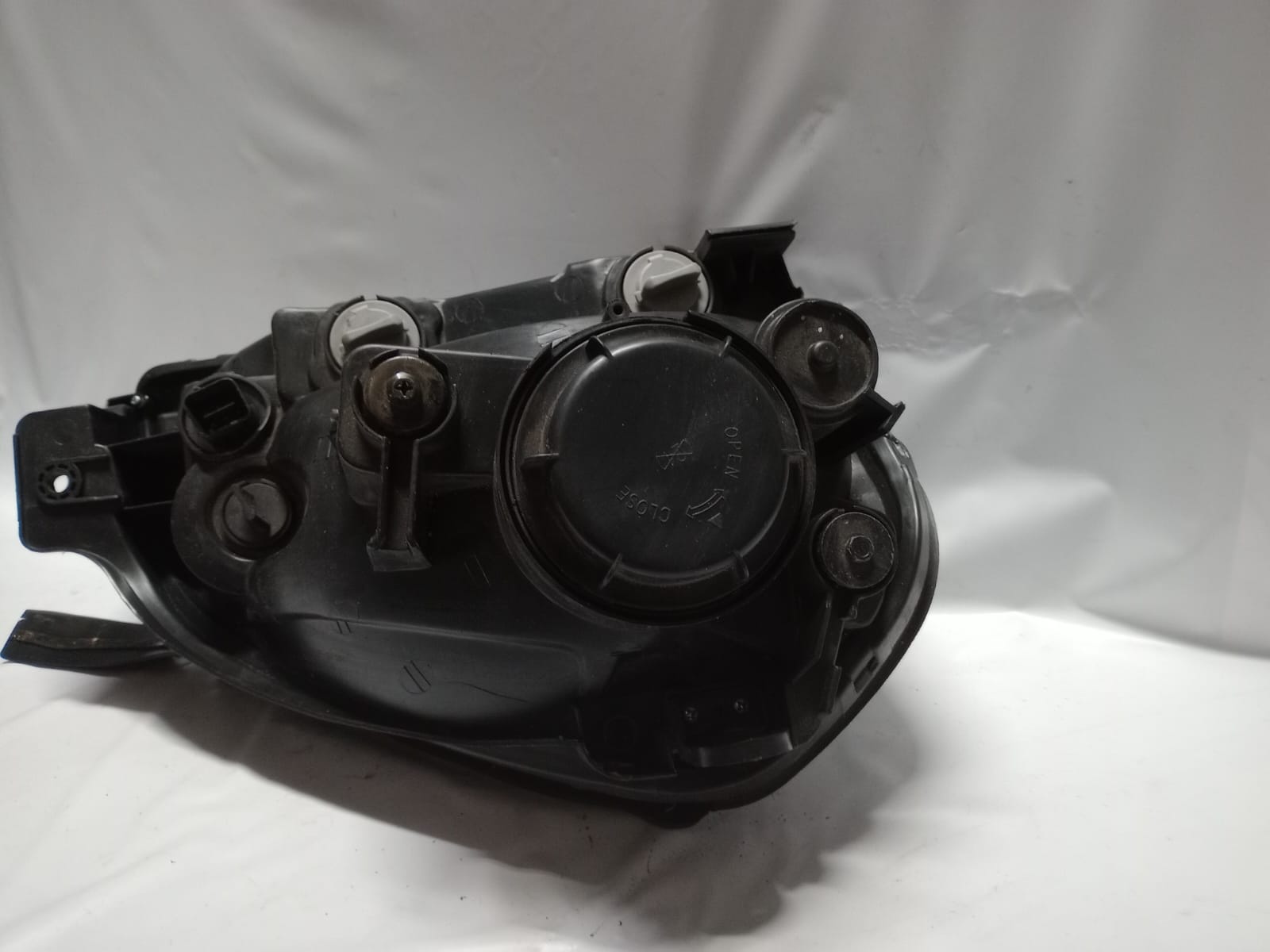 FAROL HYUNDAI TUCSON 2004 / 2010 PISCA CRISTAL LE NOVO @ - Imagem 5