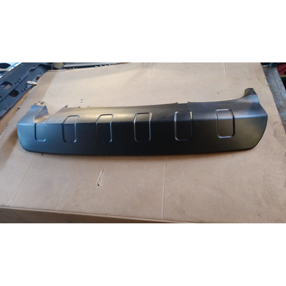 Aplique Para-Choque Traseiro Suzuki Sx4 2009 A 2012