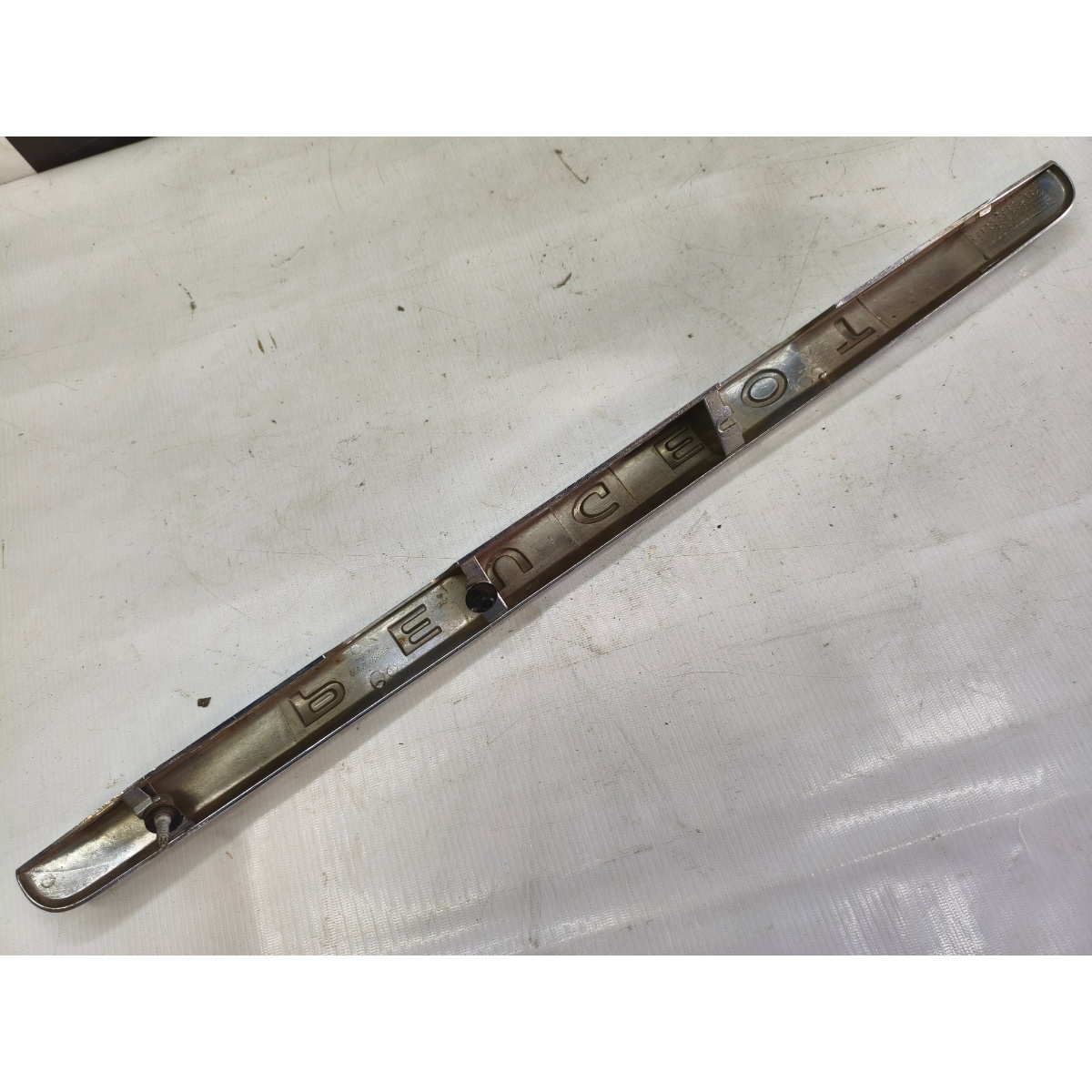 Friso Cromado Porta Malas Peugeot 207 2009/15 9683737280 - Imagem 5