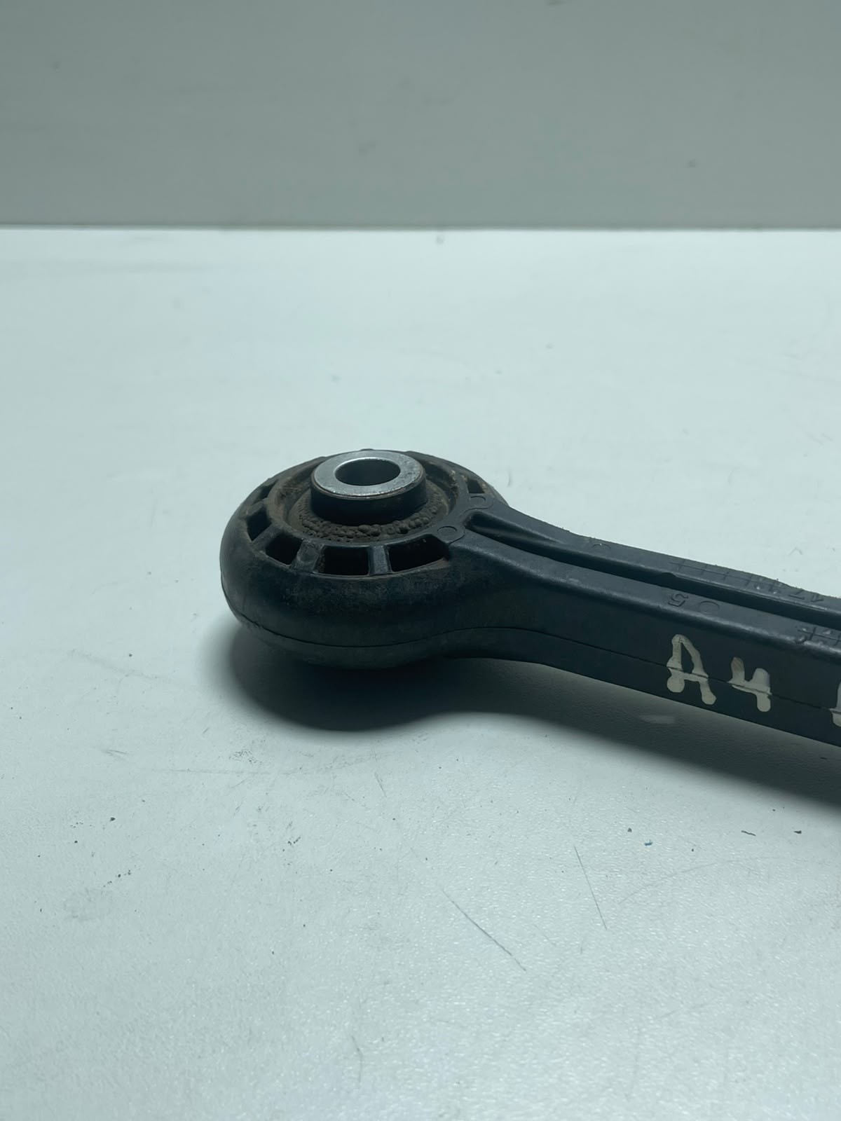 Bieleta Dianteira Audi A4 A5 A6 2.0 Tfsi 8k0411317 - Imagem 4