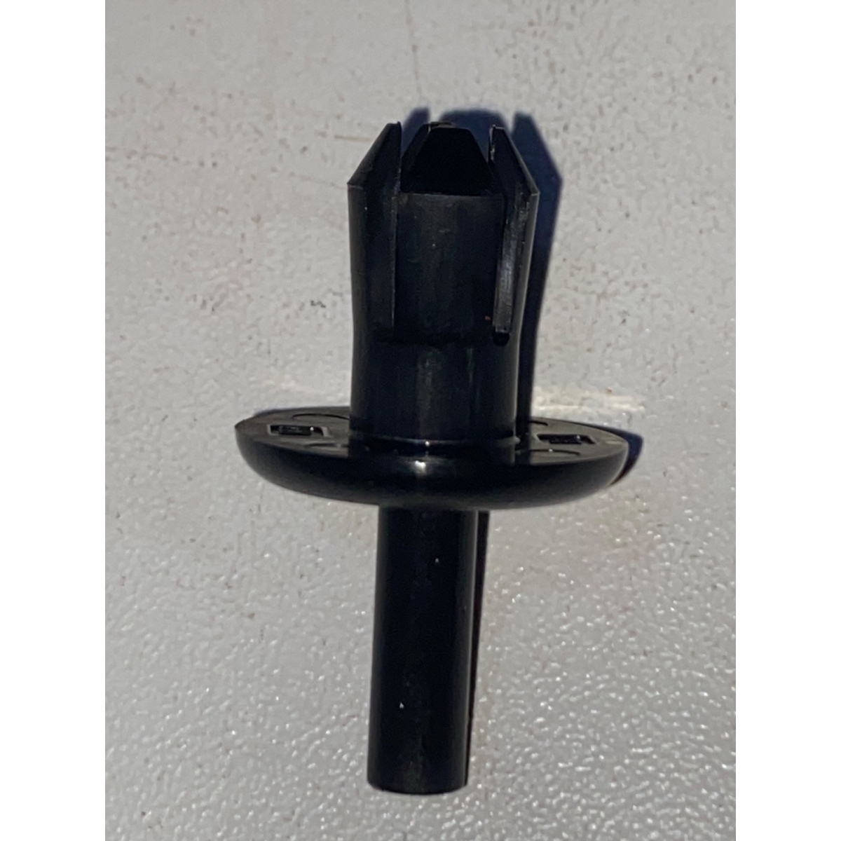 Kit 04 Grampos Expansão Plástico 8mm Sprinter 2002 A 2024 - Imagem 3