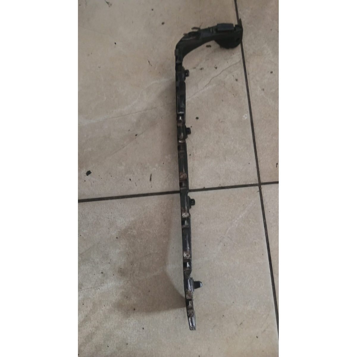 Guia Parachoque Traseiro Esquerdo Honda Civic G9 2012/2015 - Imagem 2
