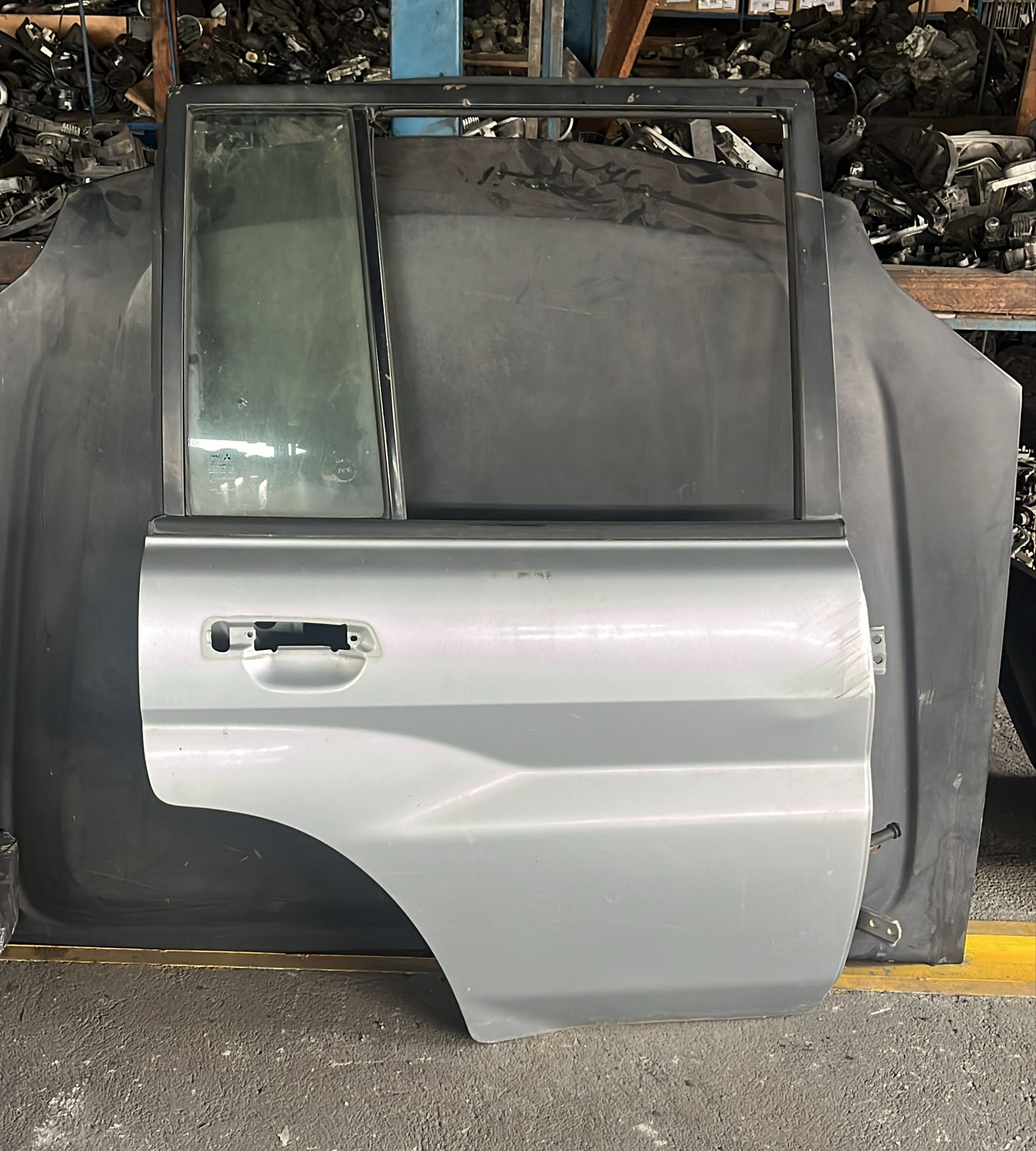 PORTA TRASEIRA PAJERO TR4 10/15 LD @