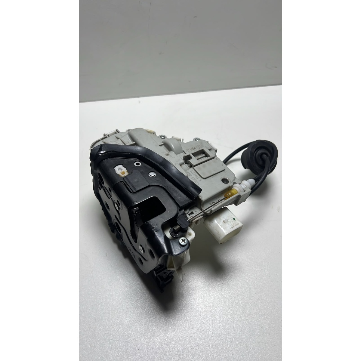 Fechadura Dian Esq Audi A3 2017 8x1837015b - Imagem 4