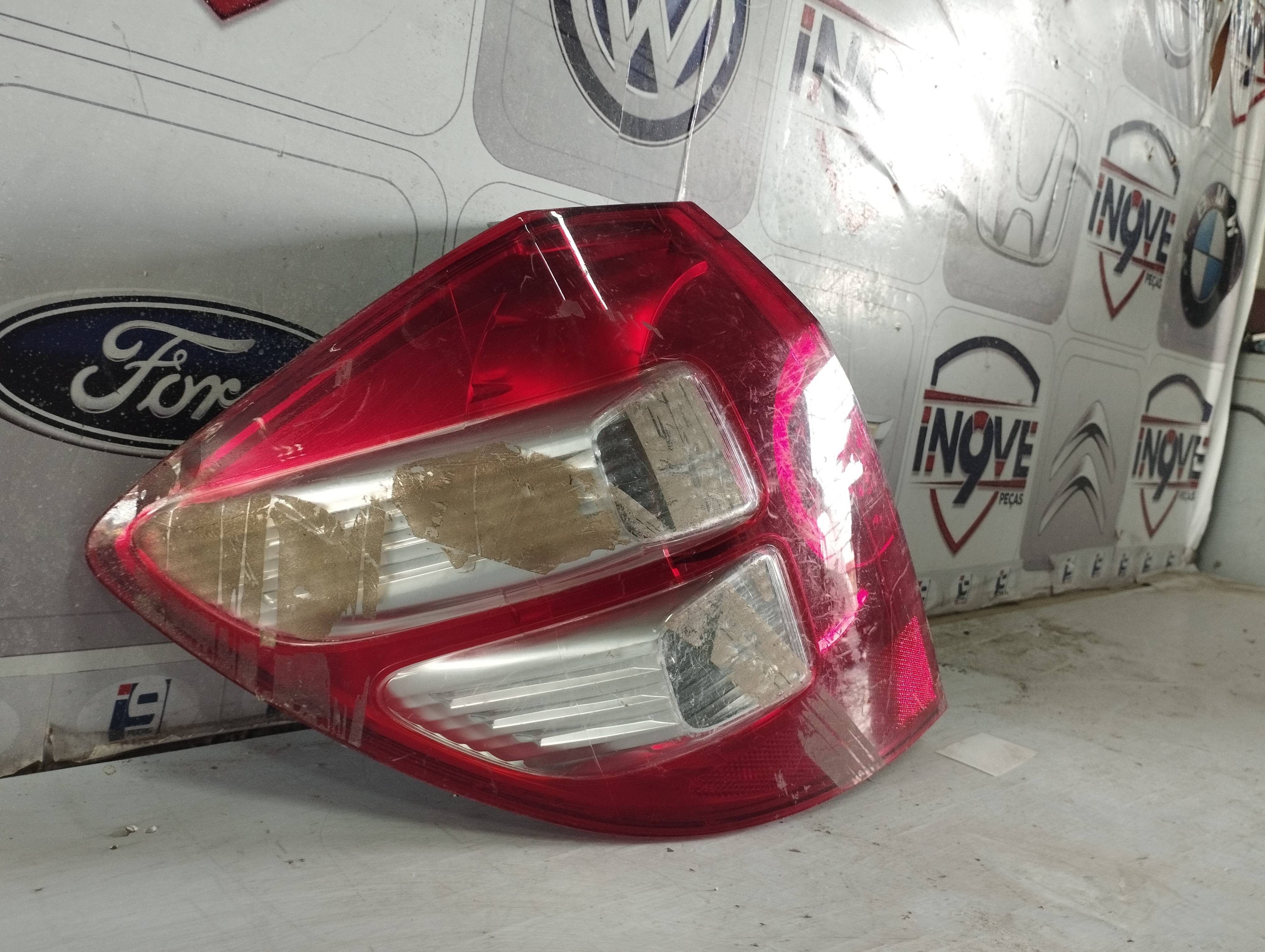 Lanterna Traseira Lado Motorista New Fit - Imagem 3