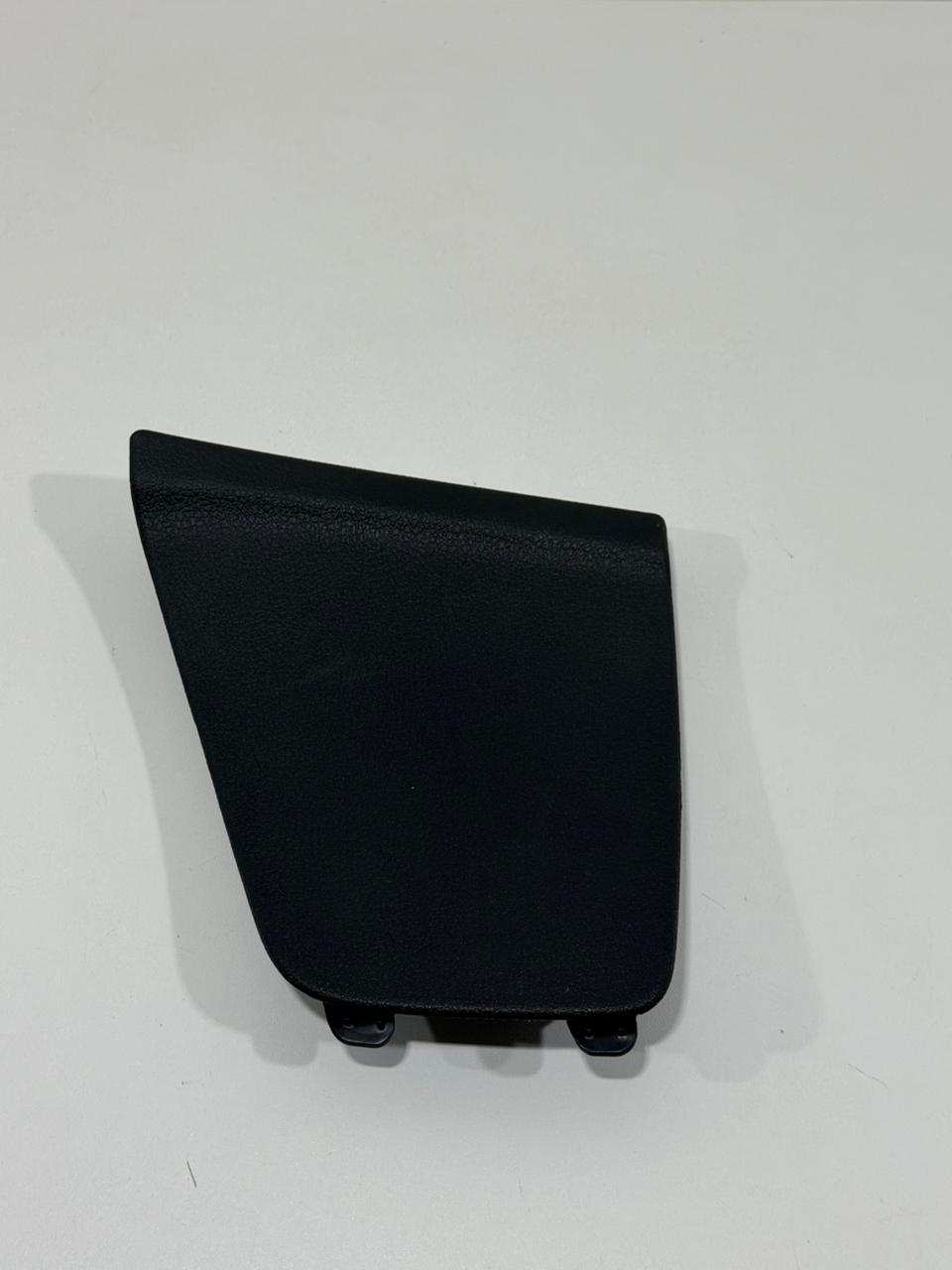 Acabamento Esquerdo Porta Malas Audi A3 8V4867657 - Imagem 2