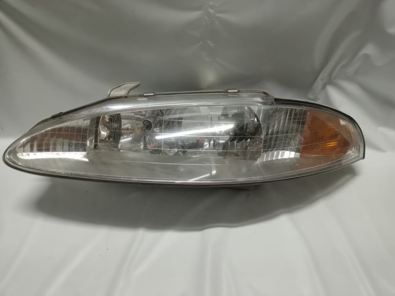 FAROL  ECLIPSE 1995 / 1998 LE USADO @