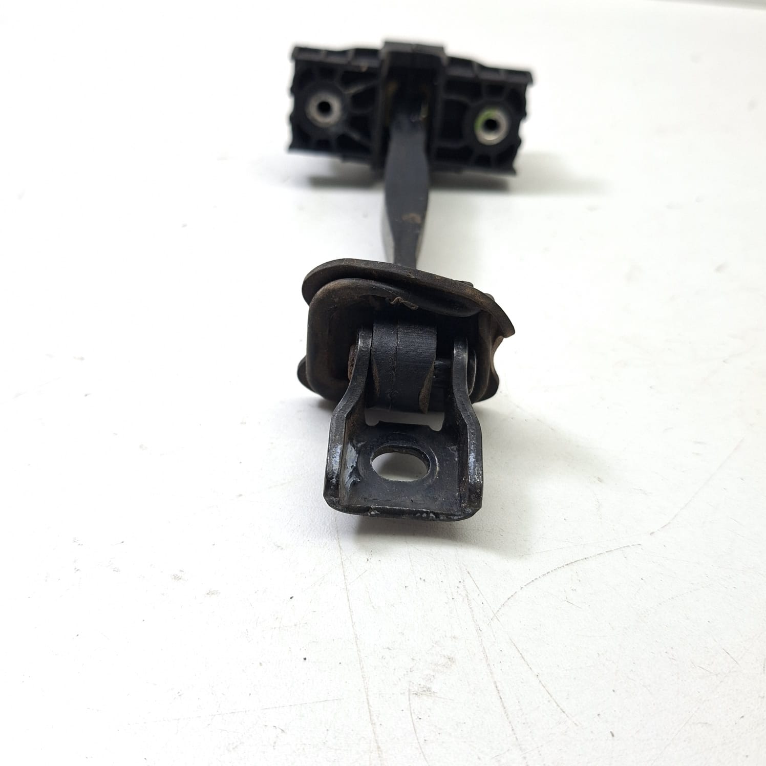 Limitador Porta Traseira Polo Virtus Original Vw 6Ea839179 - Imagem 6