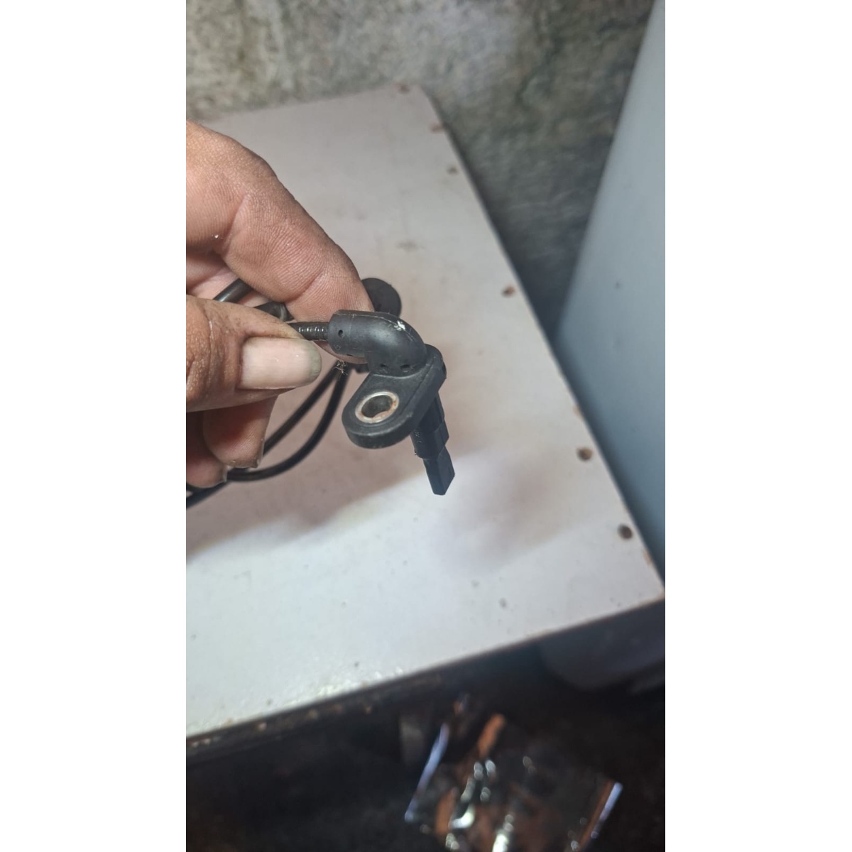 Sensor Abs Traseiro Esquerdo Chevrolet Onix Tracker 26254249 - Imagem 3