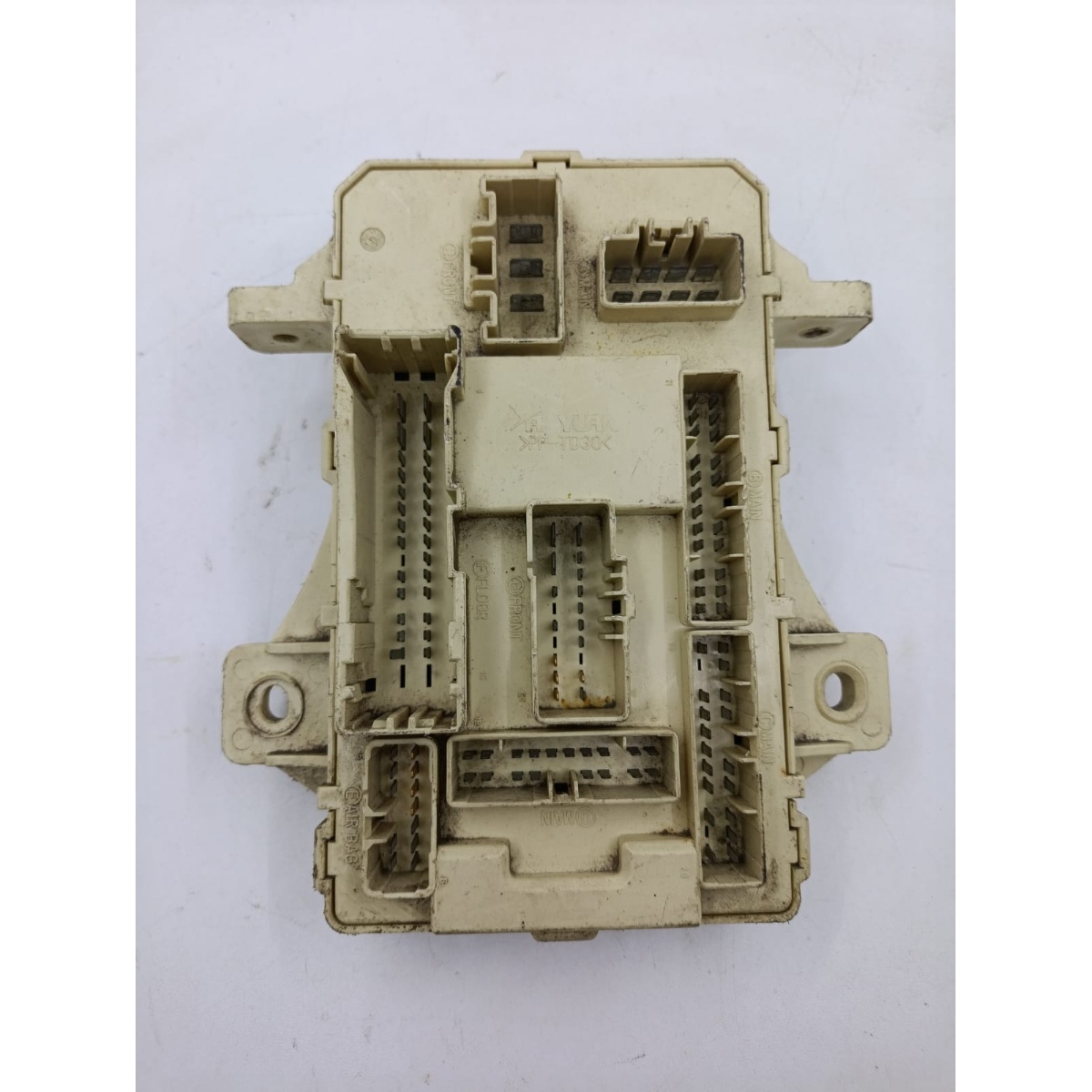 Caixa Fusível 919501h510 Hyundai I30 2.0 2009-2012 - Imagem 3