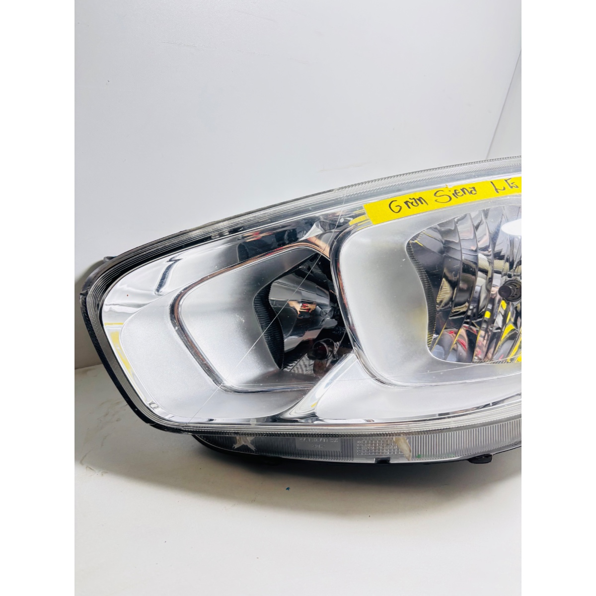 Farol Esquerdo Fiat Grand Siena 2013/2017 Original - Imagem 2