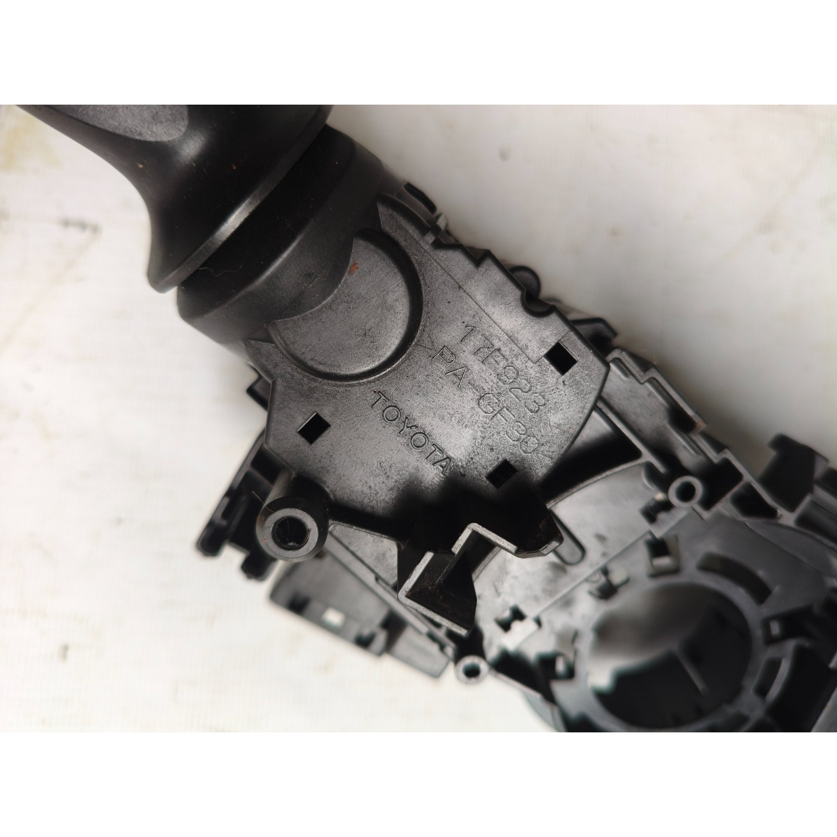 Chave Seta Limpador Hilux Sw4 16/23 Original 17F923 - Imagem 5