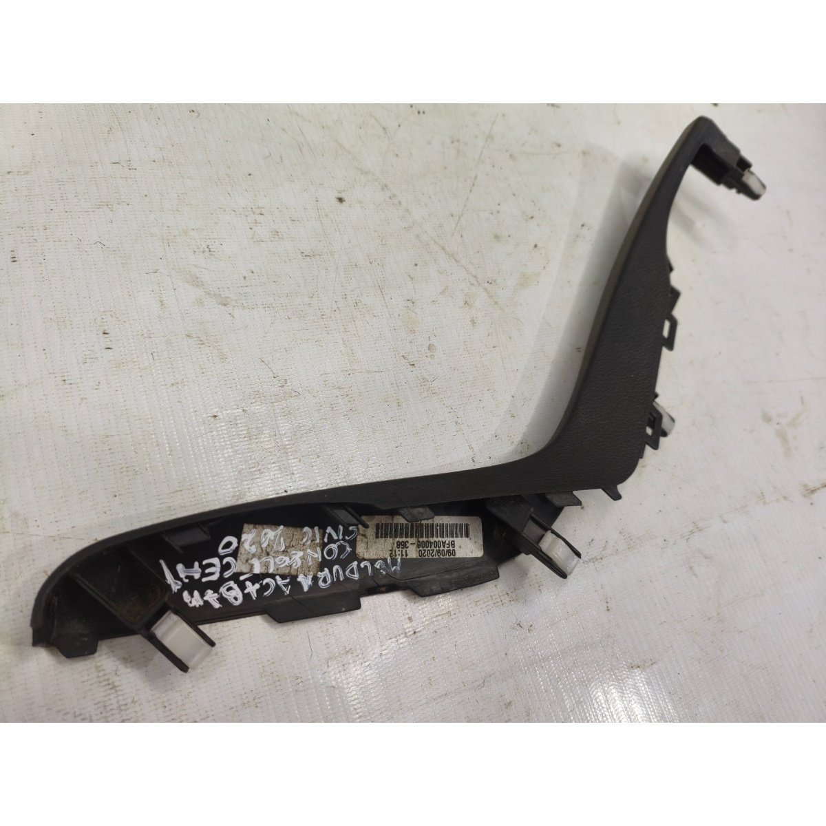 Acabamento Direito Console Central Peugeot 208 2021 A 2025 - Imagem 6