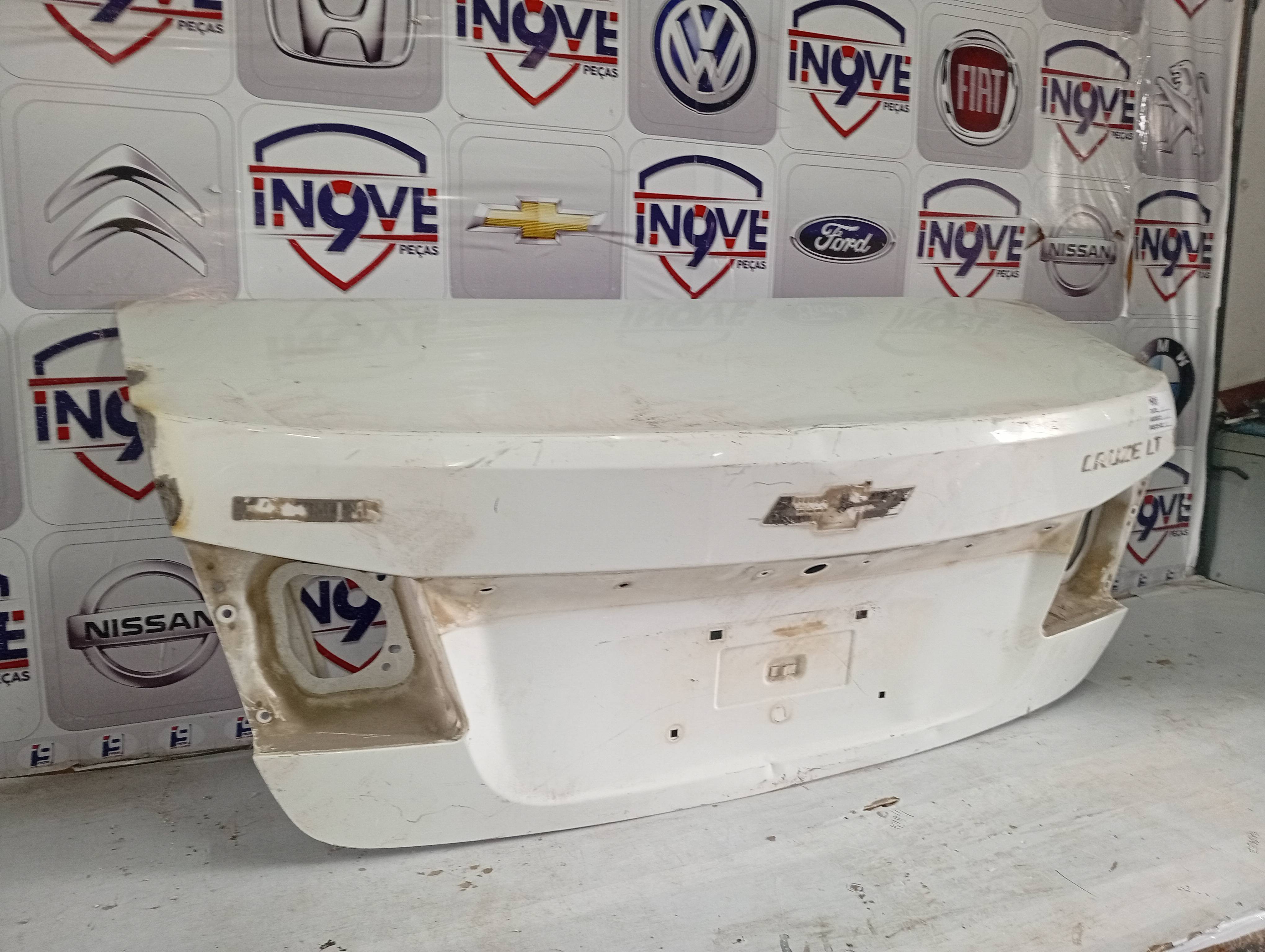 Tampa Porta-malas Chevrolet Cruze 2014 - Imagem 3