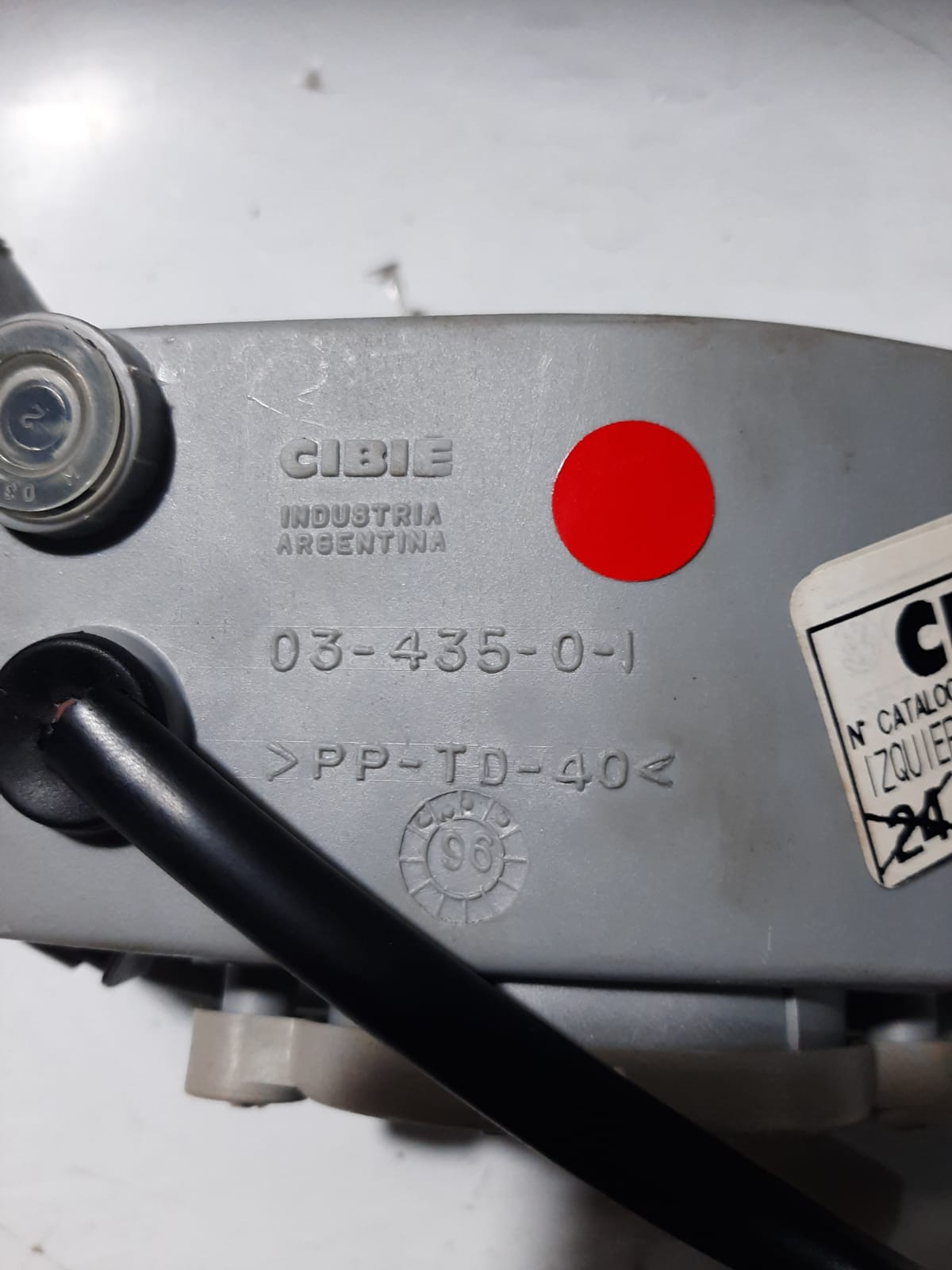 FAROL AUXILIAR LOGUS / ESCORT LADO ESQUERDO NOVO - Imagem 5