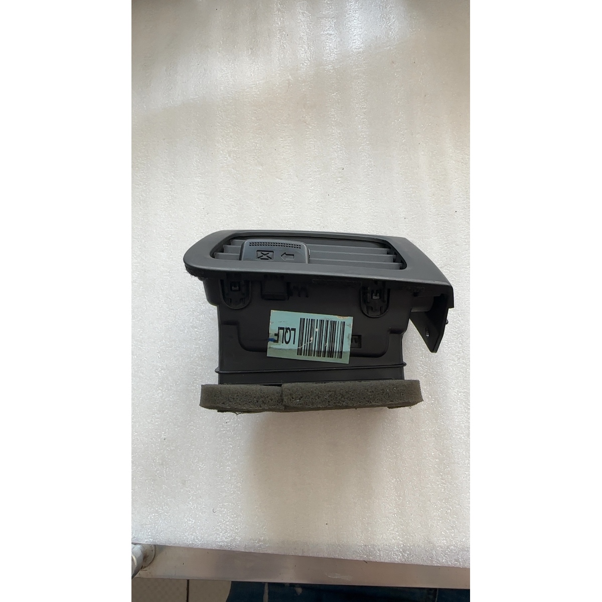 Difusor De Ar Lateral Esquerdo Kia Picanto - Imagem 2