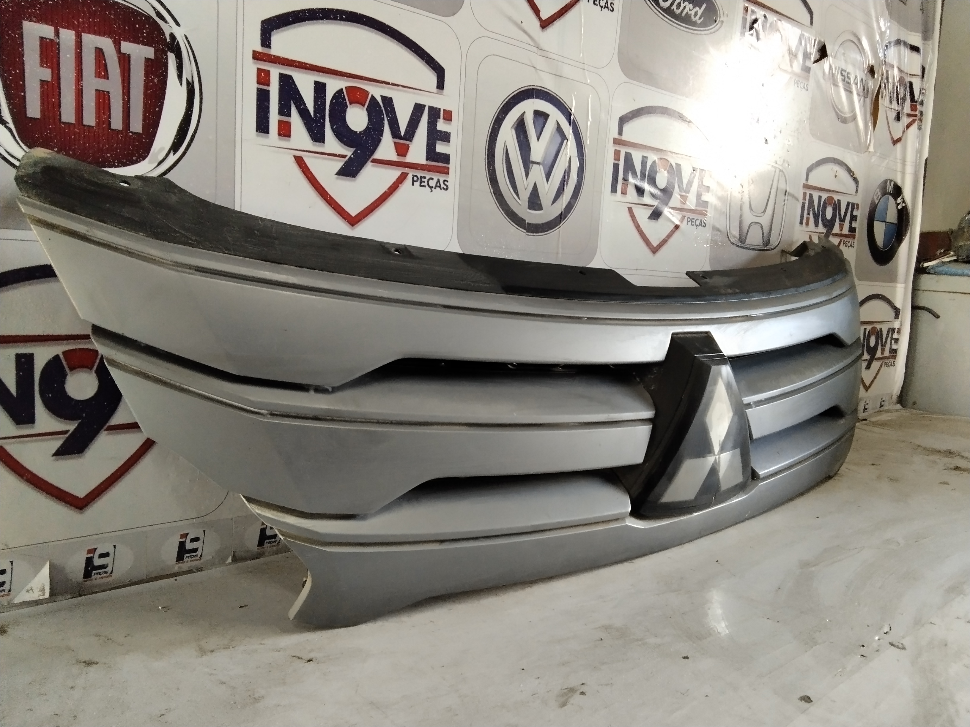 Grade Frontal Pajero Sport 2024 - Imagem 1