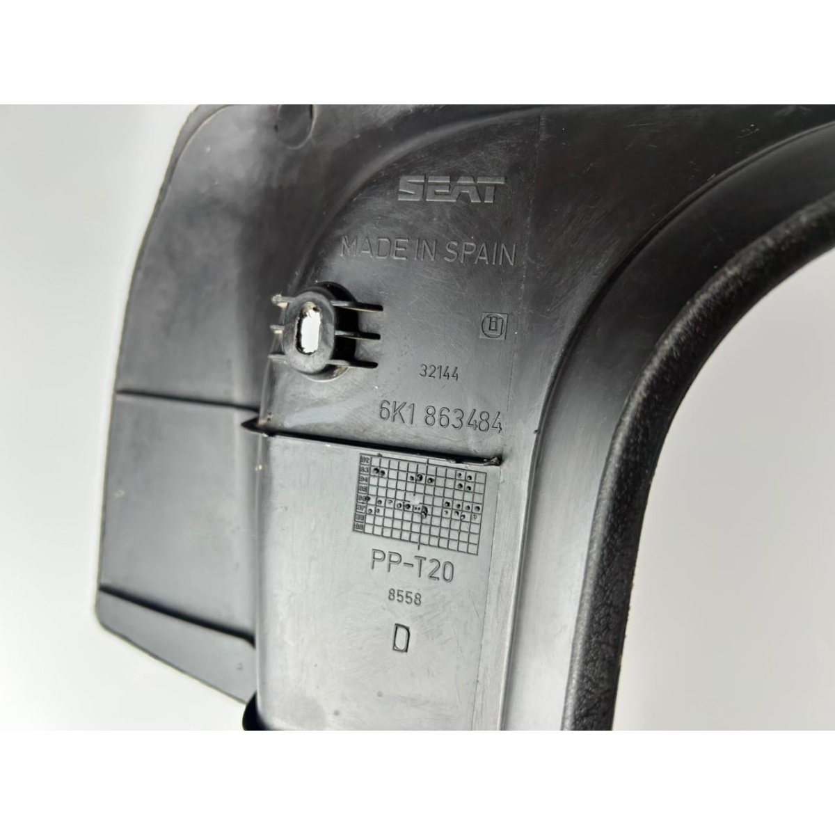 Acabamento Dianteiro Direito Seat Cordoba SXE 1997 Original - Imagem 6