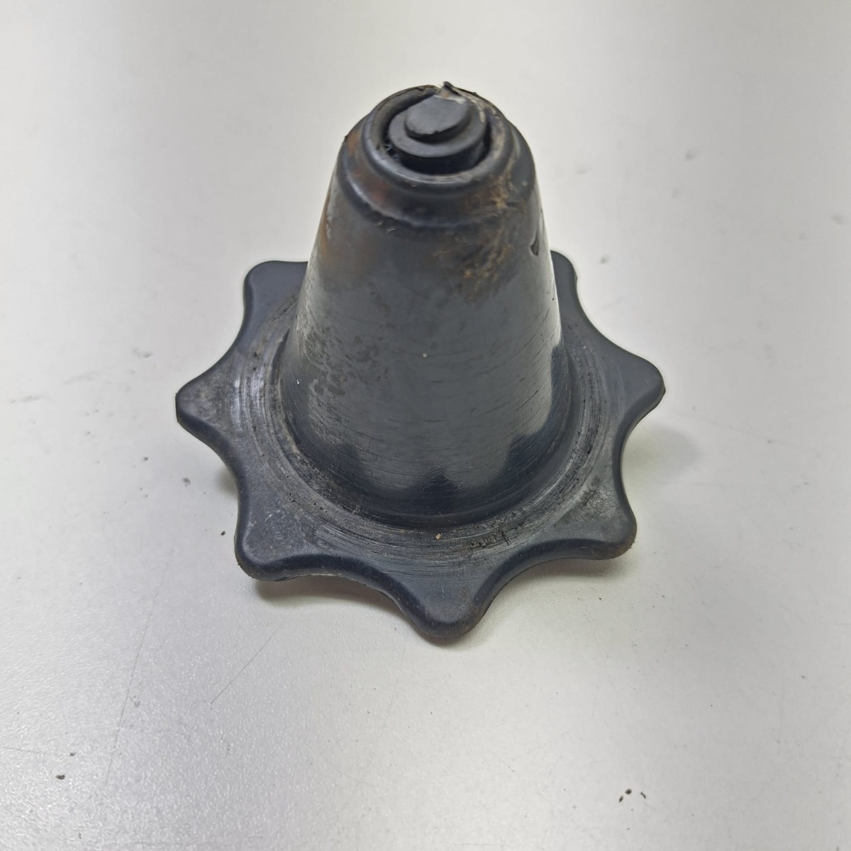 Porca Fixação Estepe Vectra Cobalt Spin 06/11 Original Novo