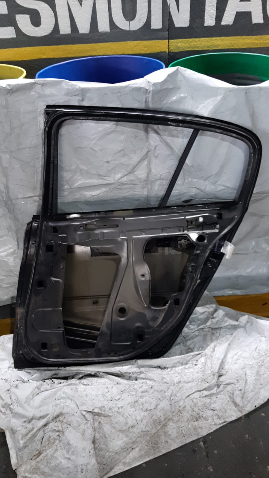 PORTA TRAS MEGANE SEDAN 06/10 LD - Imagem 2