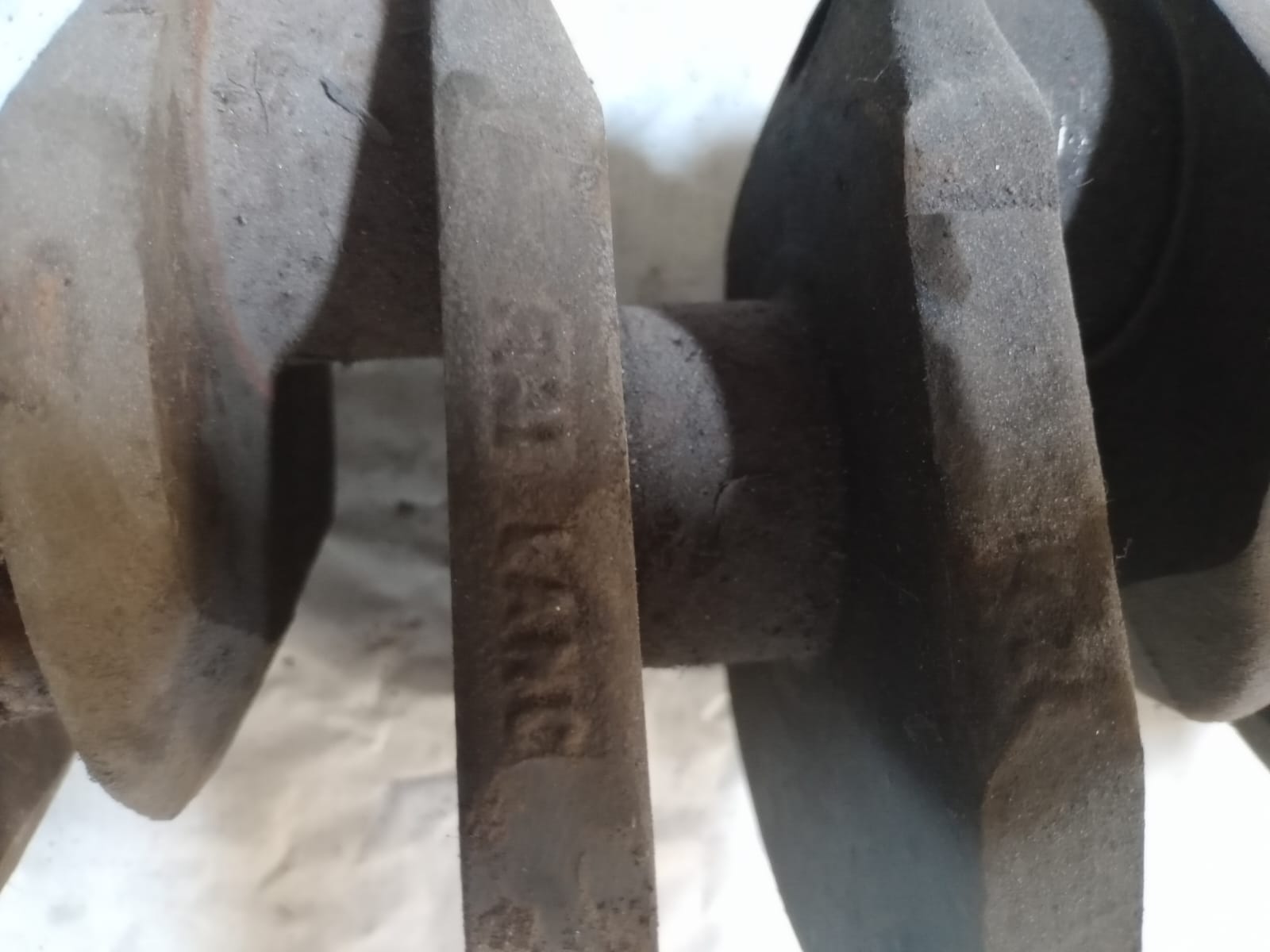 EIXO VIRABREQUIM TEMPRA  - TIPO TURBO  2.0 USADO - Imagem 2