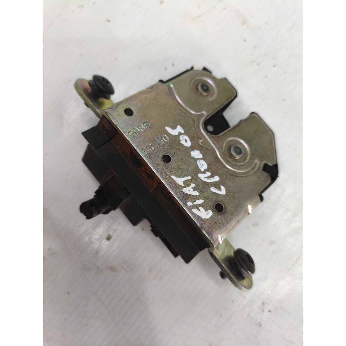 Fechadura Eletrica Tampa Traseira Fiat Argo Cronos 50513866 - Imagem 5