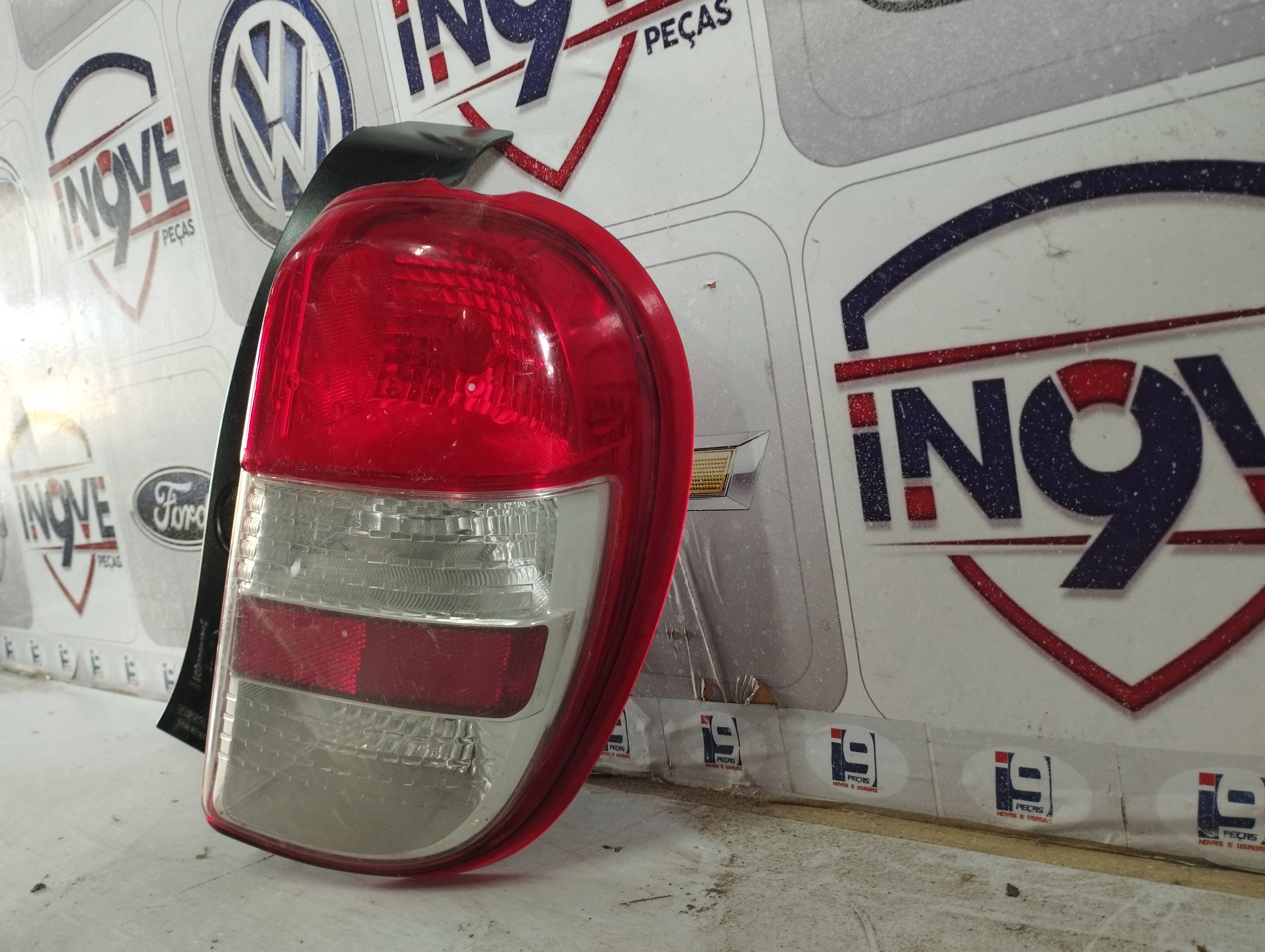 Lanterna Traseira Nissan March 2011-2019 - Imagem 3