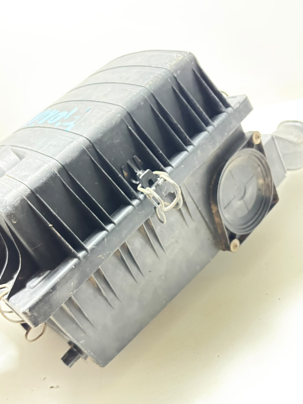 Caixa Filtro Ar Motor 1.0 8V 7748426 Uno Palio Fiorino 91 99 - Imagem 4
