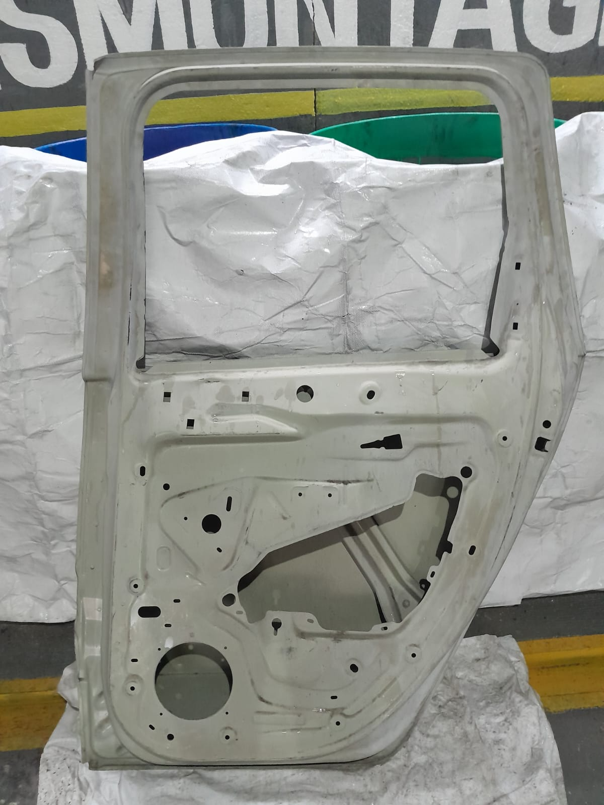 PORTA TRAS AIR CROSS 13/15 LD - Imagem 2