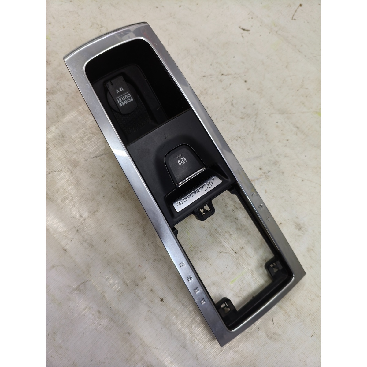 Moldura Console Alavanca Cambio Macan 15 A 24 105156672C - Imagem 2