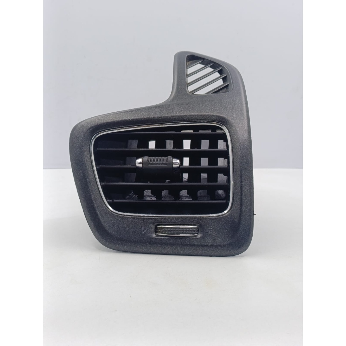 Difusor de Ar Lado Direito Jeep Compass - Imagem 3