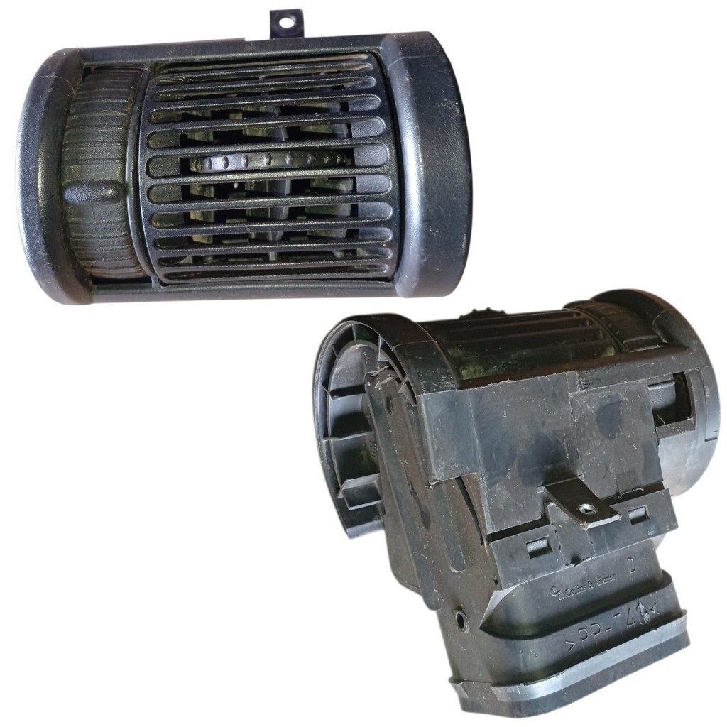 Difusor de Ar Direito do Painel GM Corsa 98/01