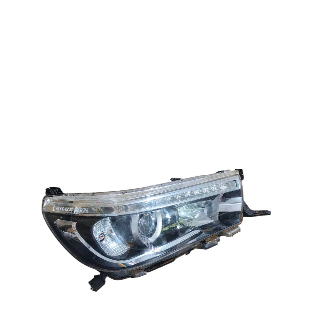 Farol Direito Toyota Hilux 2016 a 2019 original Recuperada - Imagem 1