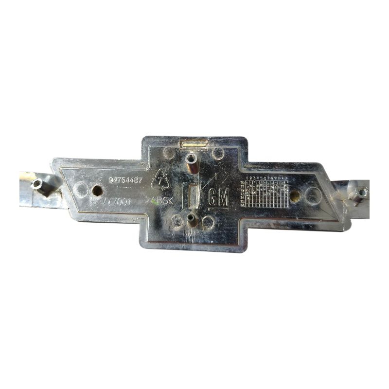 Friso cromado grade radiador corsa classic 10/16 original GM - Imagem 3