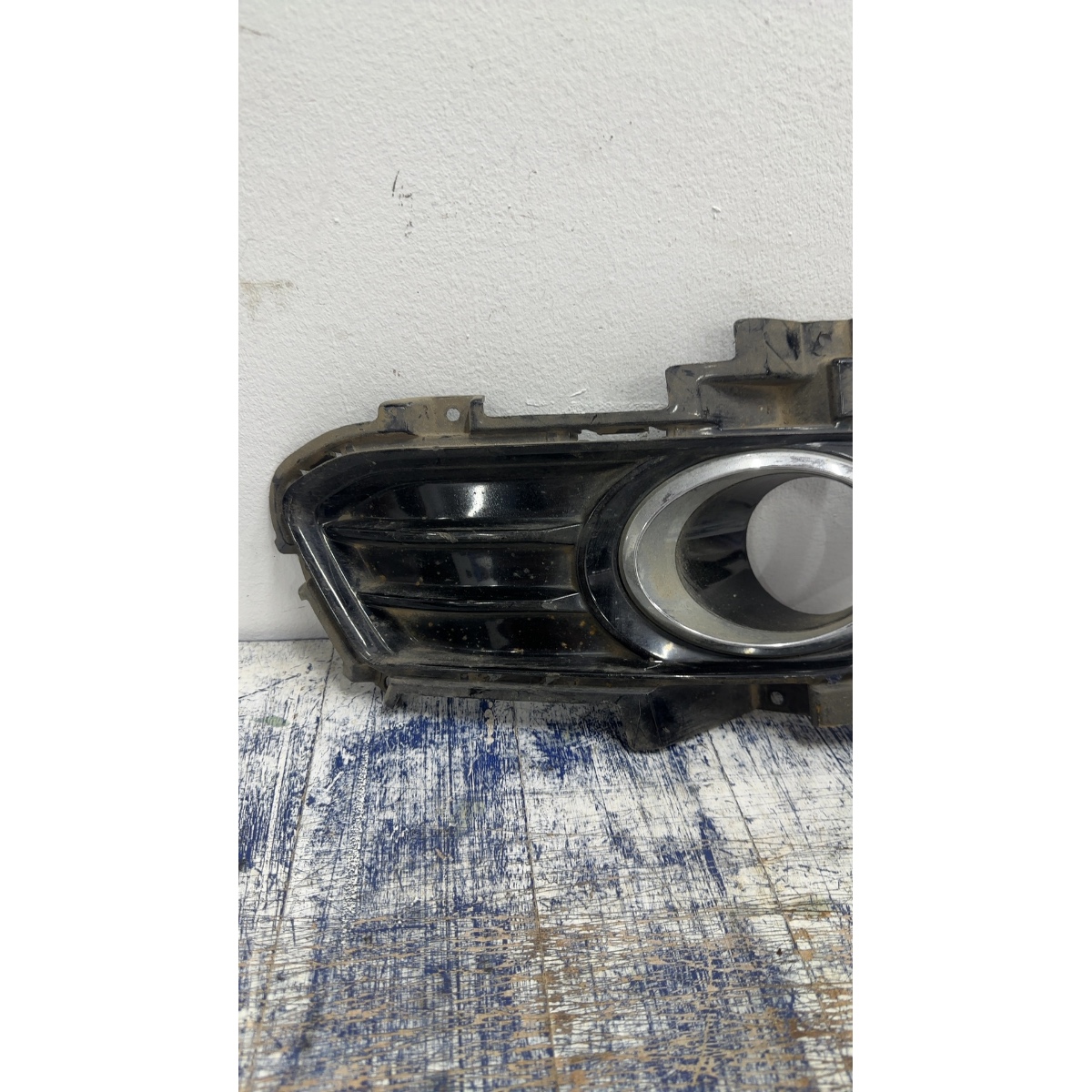 Moldura Farol Milha Direito Ford Fusion Preto Direito - Imagem 3