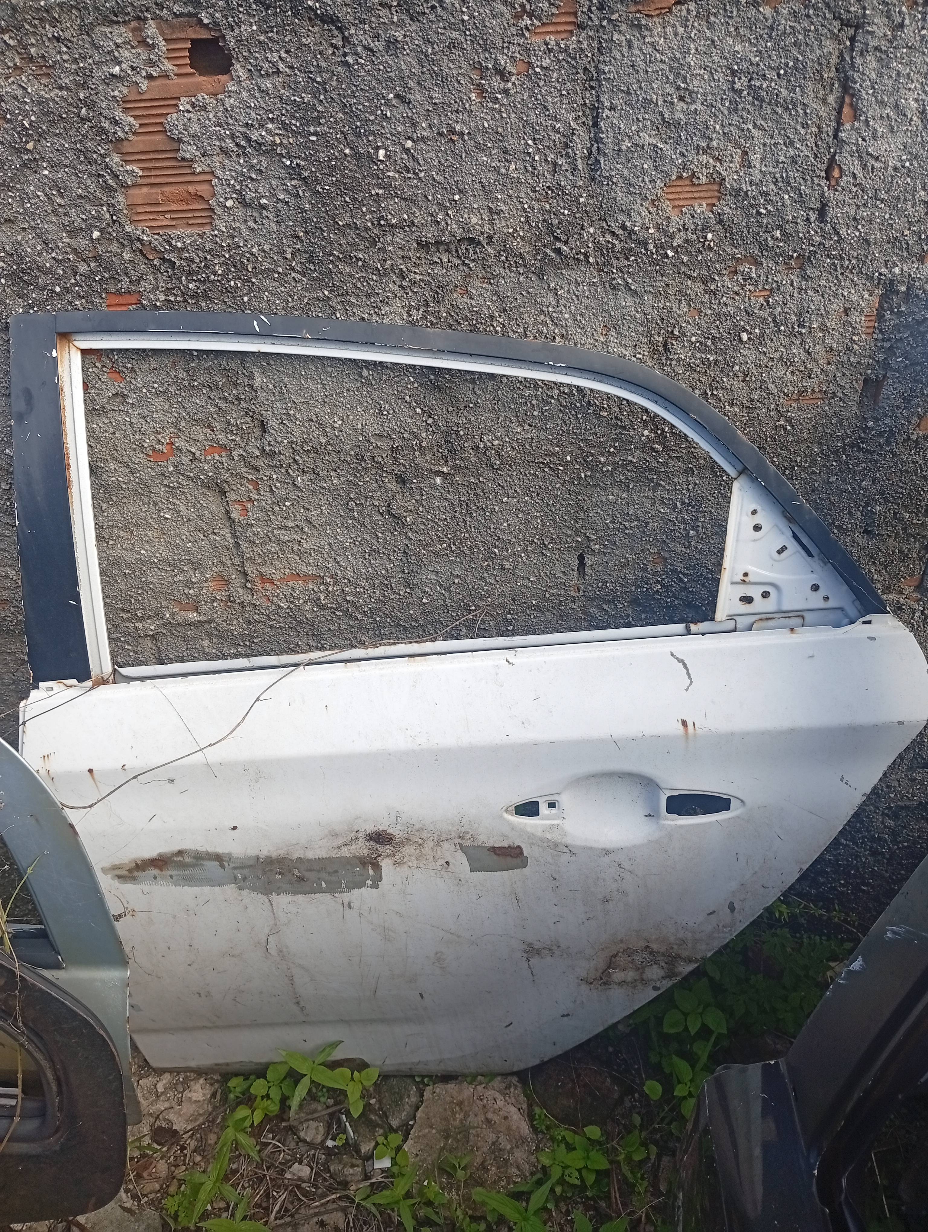 Porta Traseira Hyundai HB20 Hatch 2012 a 2017 Le